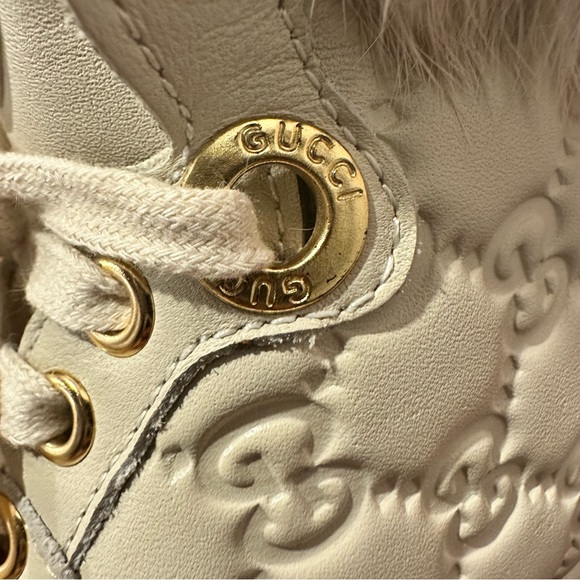 Gucci Beige Guccissima Leather Cada Fur Trim High Top Sneakers Size 35. - Picture 6 of 10